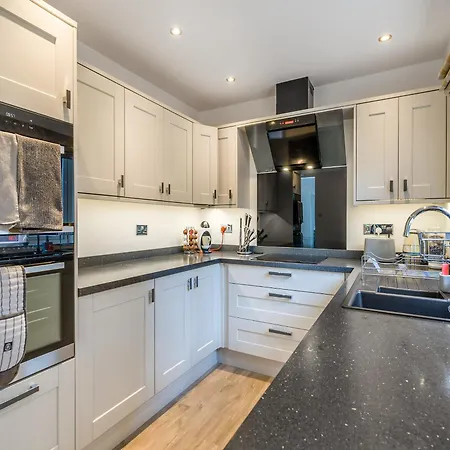 Holiday home Sunrae House Cark